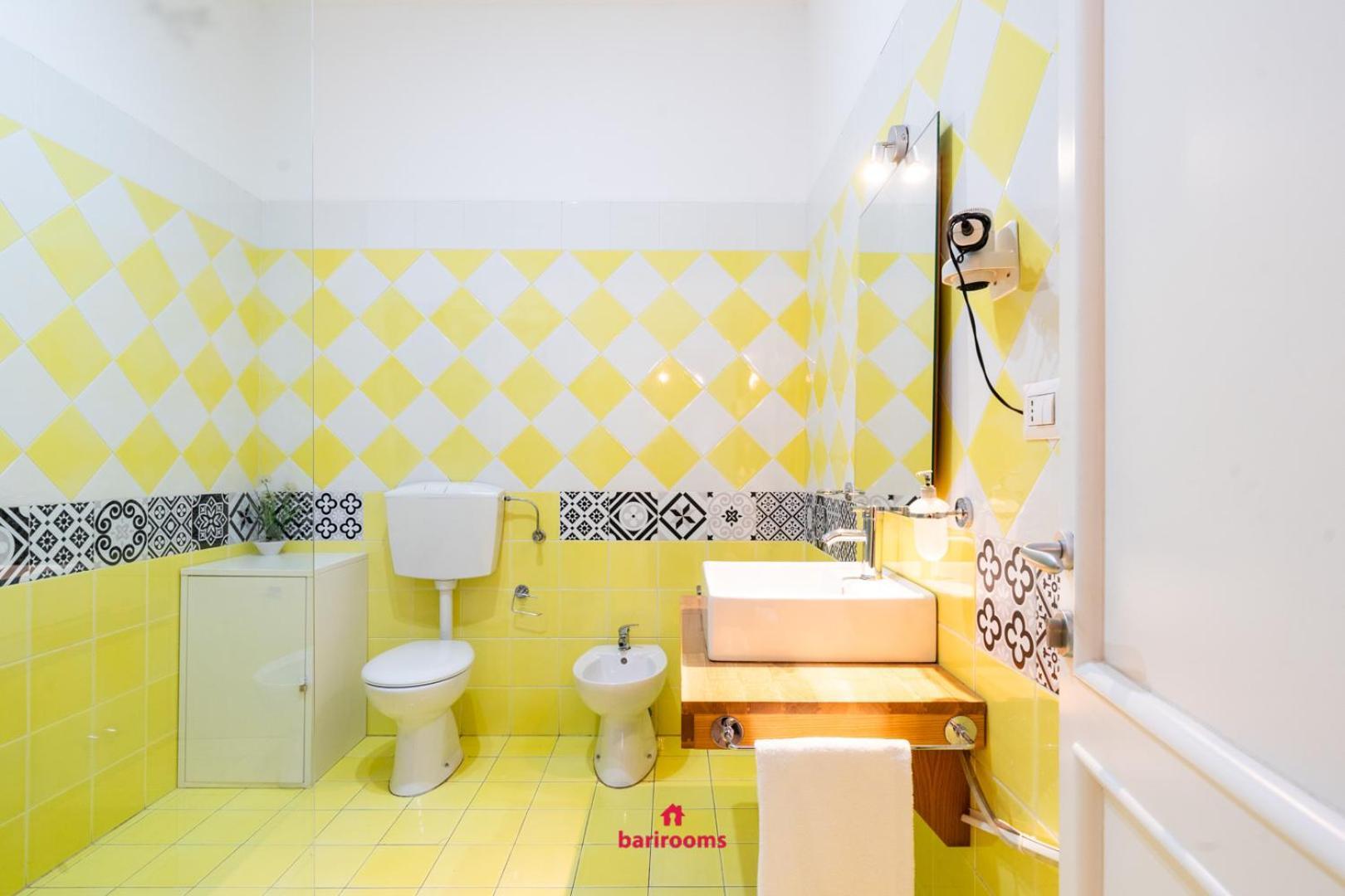 Bari Rooms Suite Station מראה חיצוני תמונה